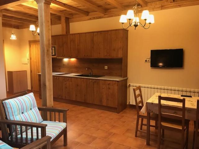 Apartamentos El Jardin Del Poeta Guijo de Granadilla الغرفة الصورة