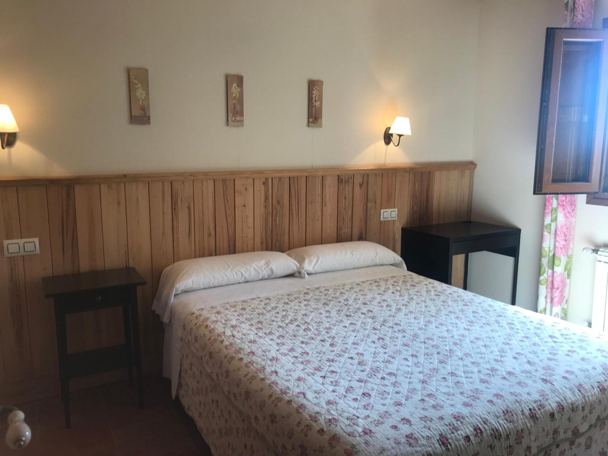 Apartamentos El Jardin Del Poeta Guijo de Granadilla المظهر الخارجي الصورة